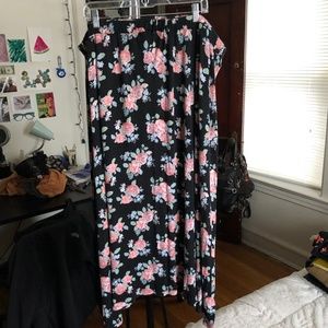 Black and Floral Plus Size Maxi Skirt 3X